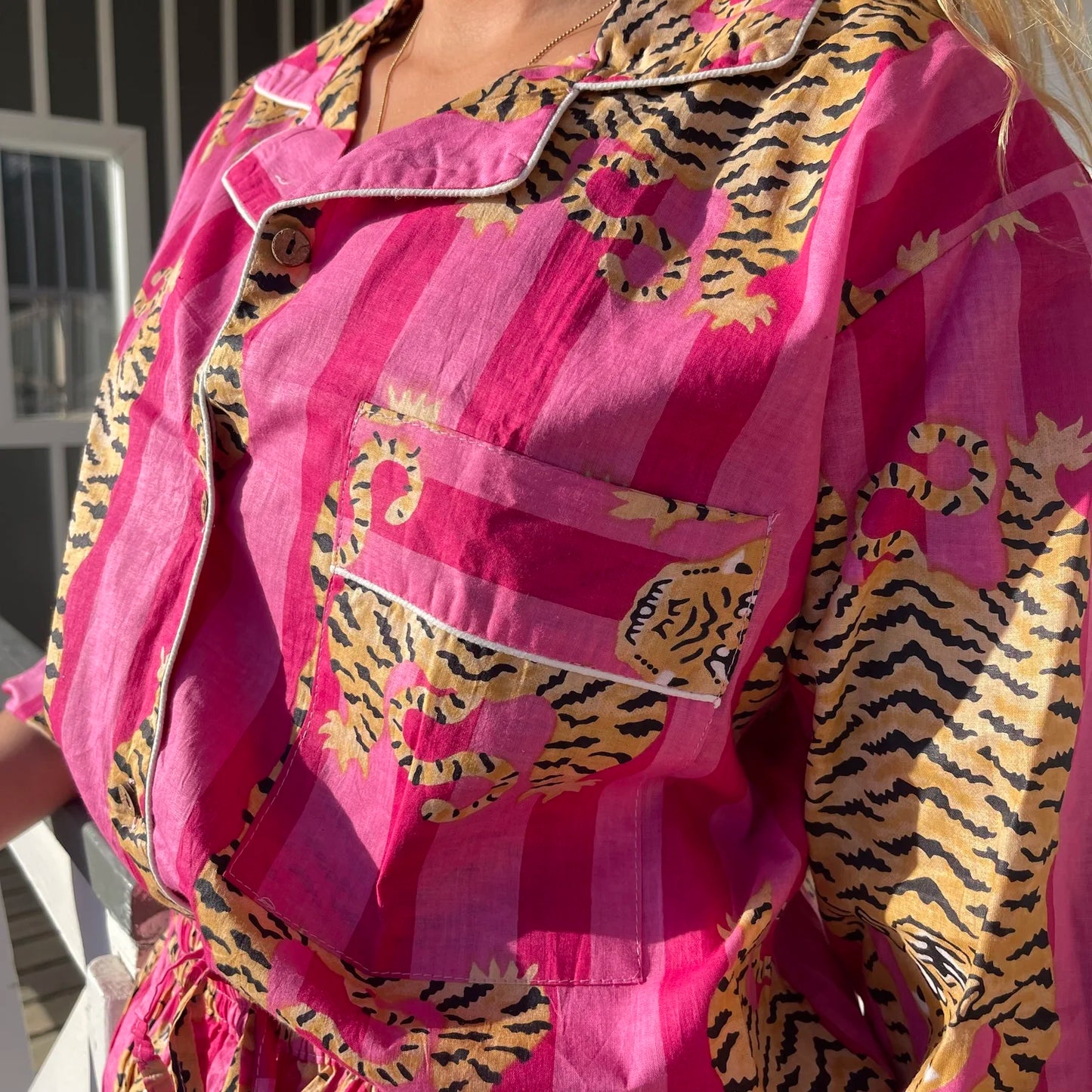 Pijama tigre fucsia