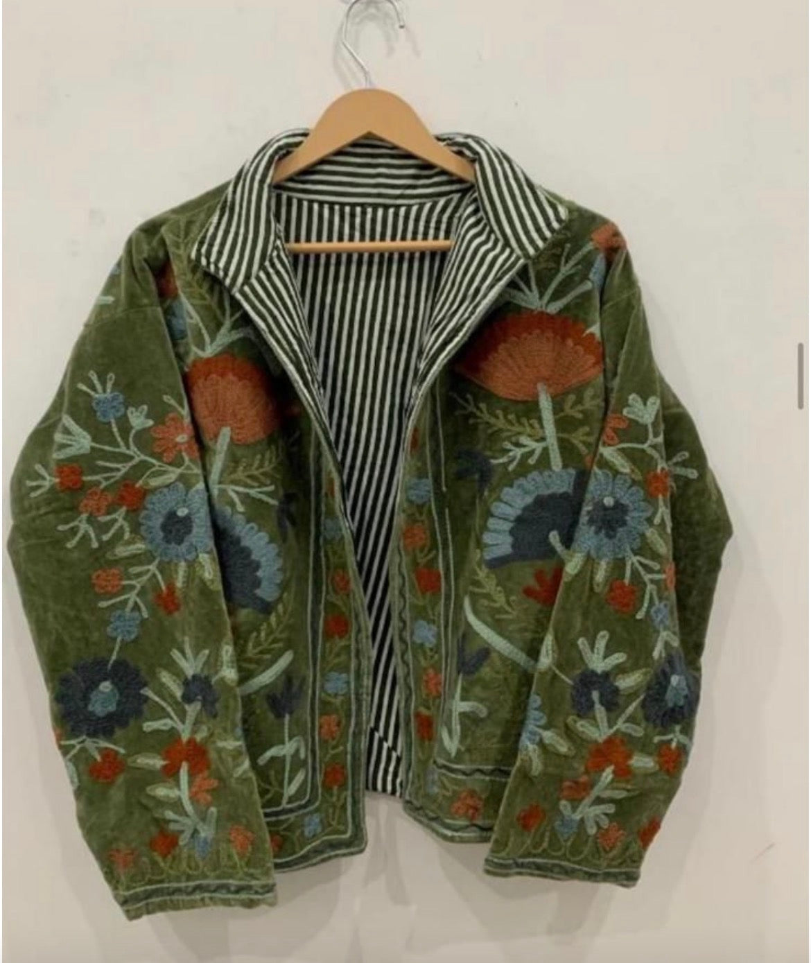 Saco algodón bordado verde