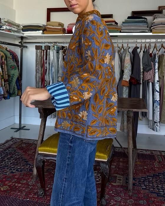 Saco algodón bordado azul