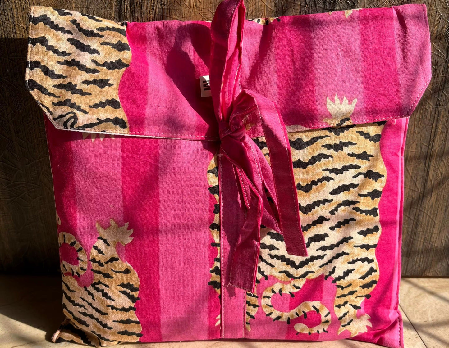Pijama tigre fucsia
