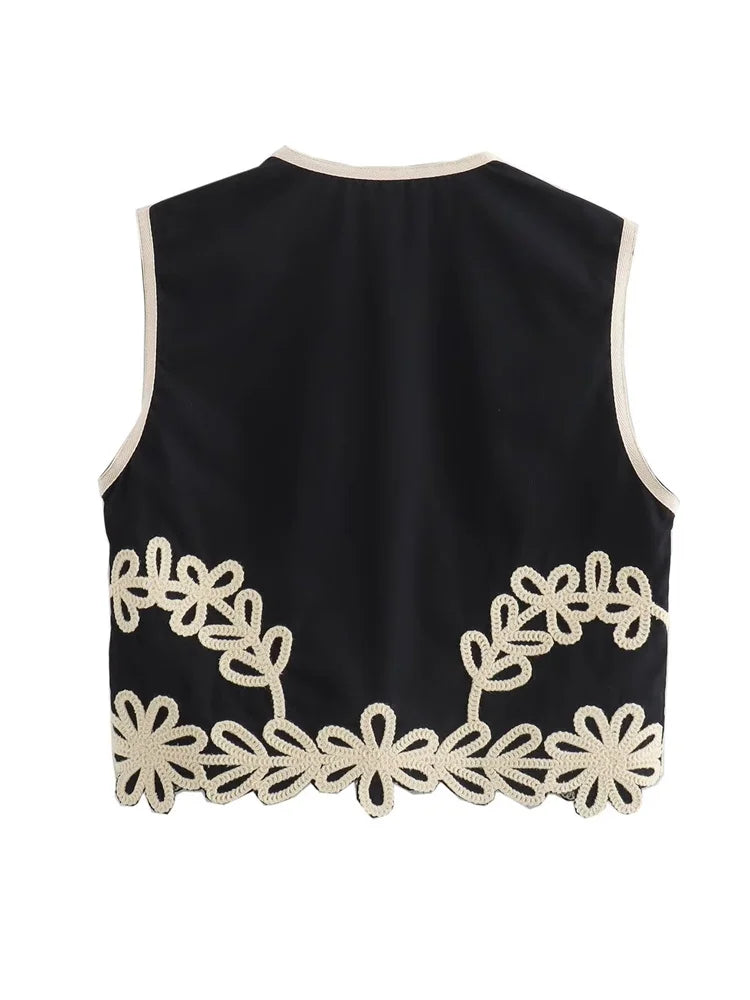 Conjunto bordado (se vende por separado)