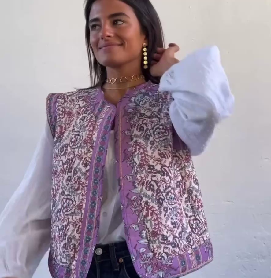 Chaleco flores rosa